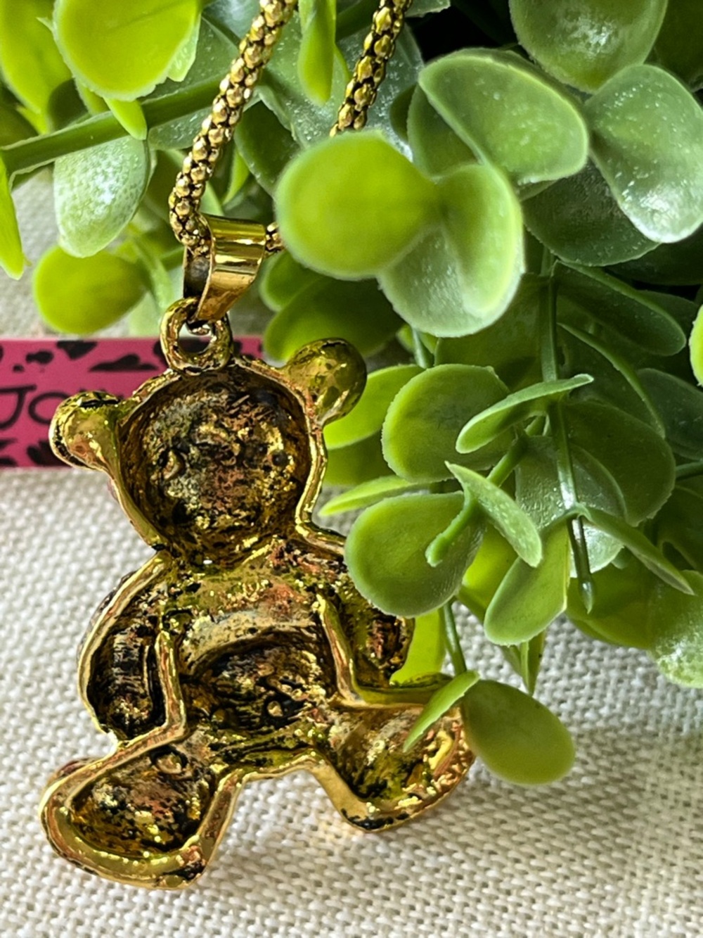 Betsey Johnson Gold Multicolor Crystal Teddy Bear Pendant Necklace 🧸🆕🧸 - Picture 6 of 10